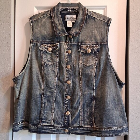 Back In The Saddle Blue Denim Vest Women's Size 2X - Picture 2 of 16